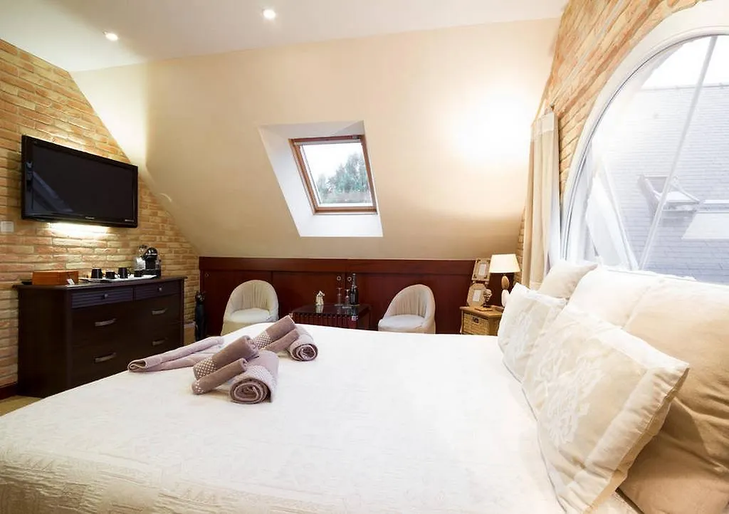 Le Clos De Kerhouil Saint Anne-dʼAuray Bed & Breakfast